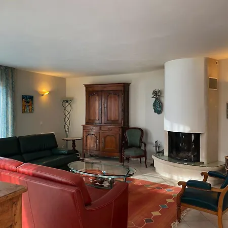 Maison Familiale Avec Piscine Privee Et Parking A - Fr-1-336-120 Angles (Vendee)