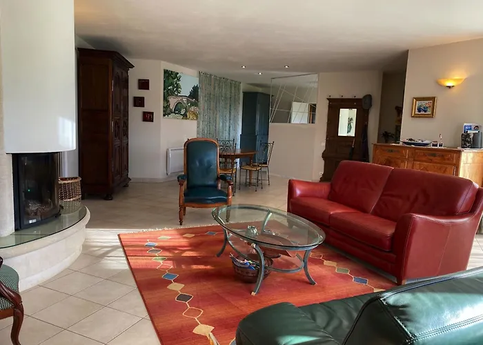 Maison Familiale Avec Piscine Privee Et Parking A - Fr-1-336-120 別荘 *