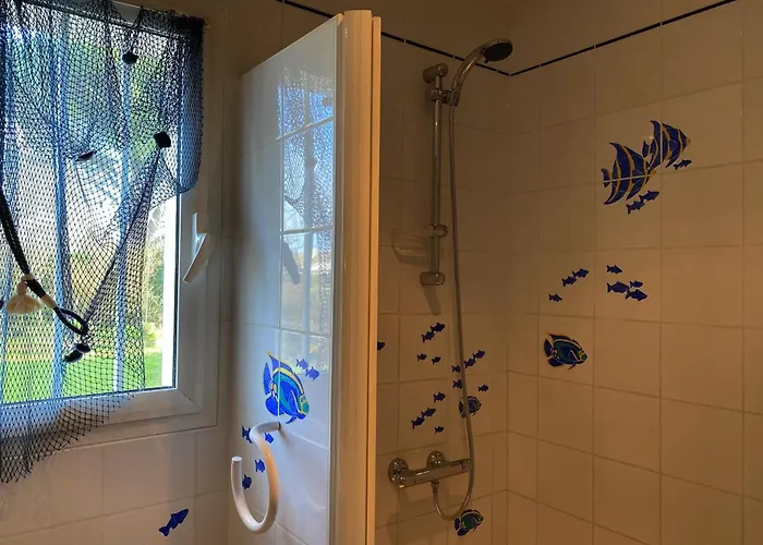 Maison Familiale Avec Piscine Privee Et Parking A - Fr-1-336-120 アングル